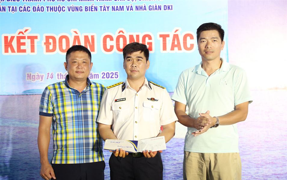 Tự hào doanh nhân việt nam - khi trái tim người kiến tạo hoà cùng nhịp sóng tổ quốc!