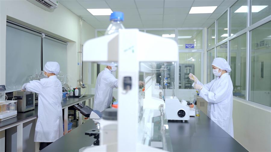 Khám phá phòng lab nhà máy medistar việt nam - nơi khởi nguồn những ý tưởng sảng tạo sản phẩm ưu việt!
