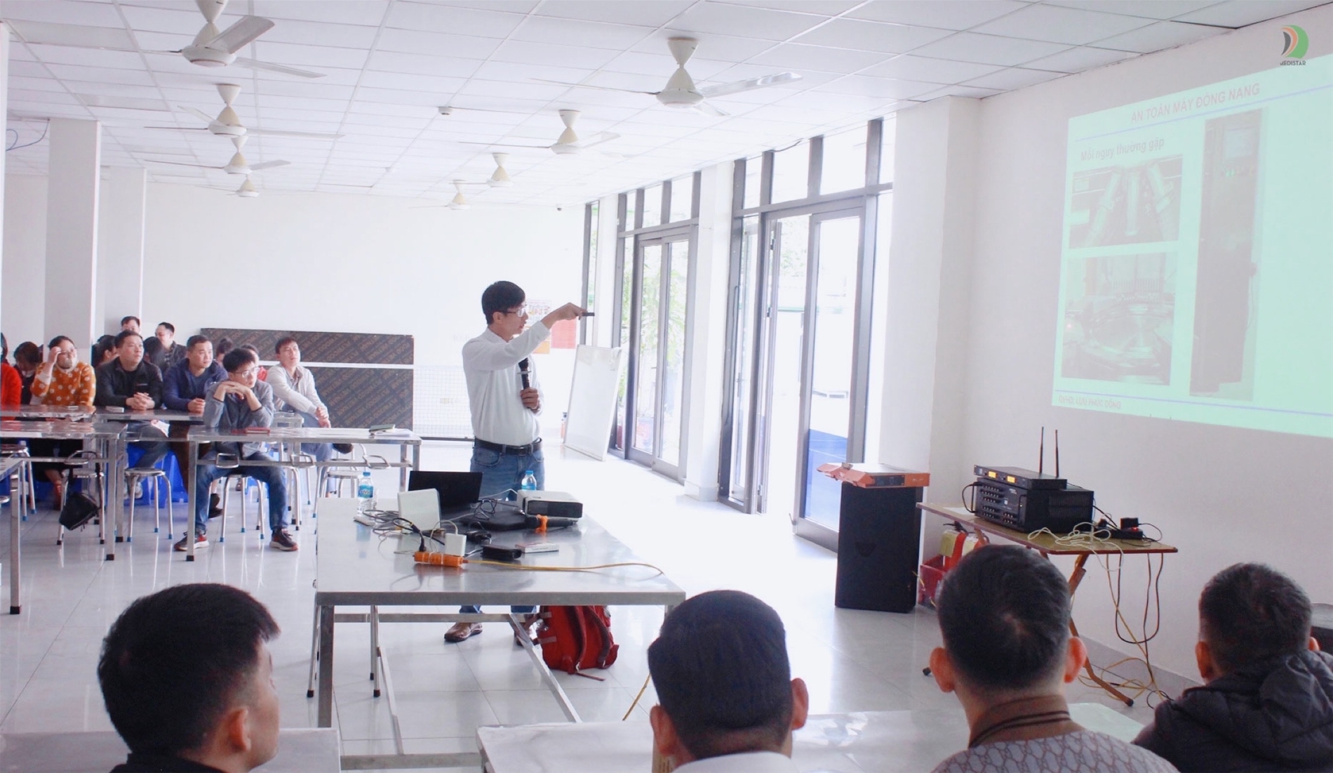 Medistar VN huấn luyện ATVSLĐ 2025