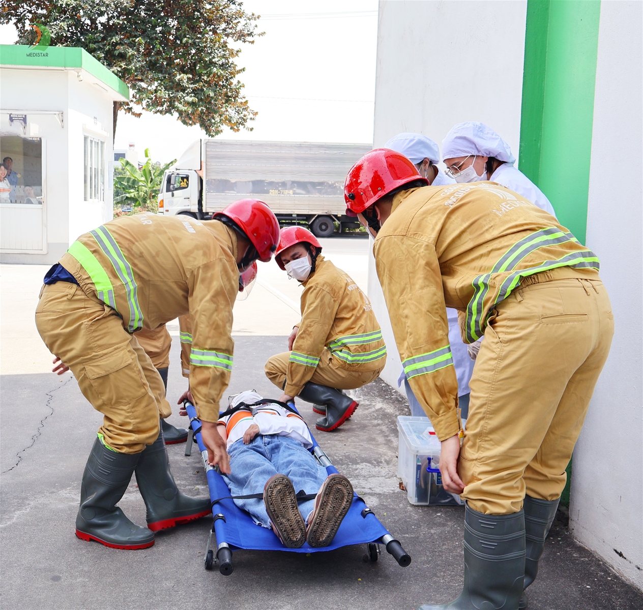 Medistar Việt Nam thực hành PCCC & CNCH 2025