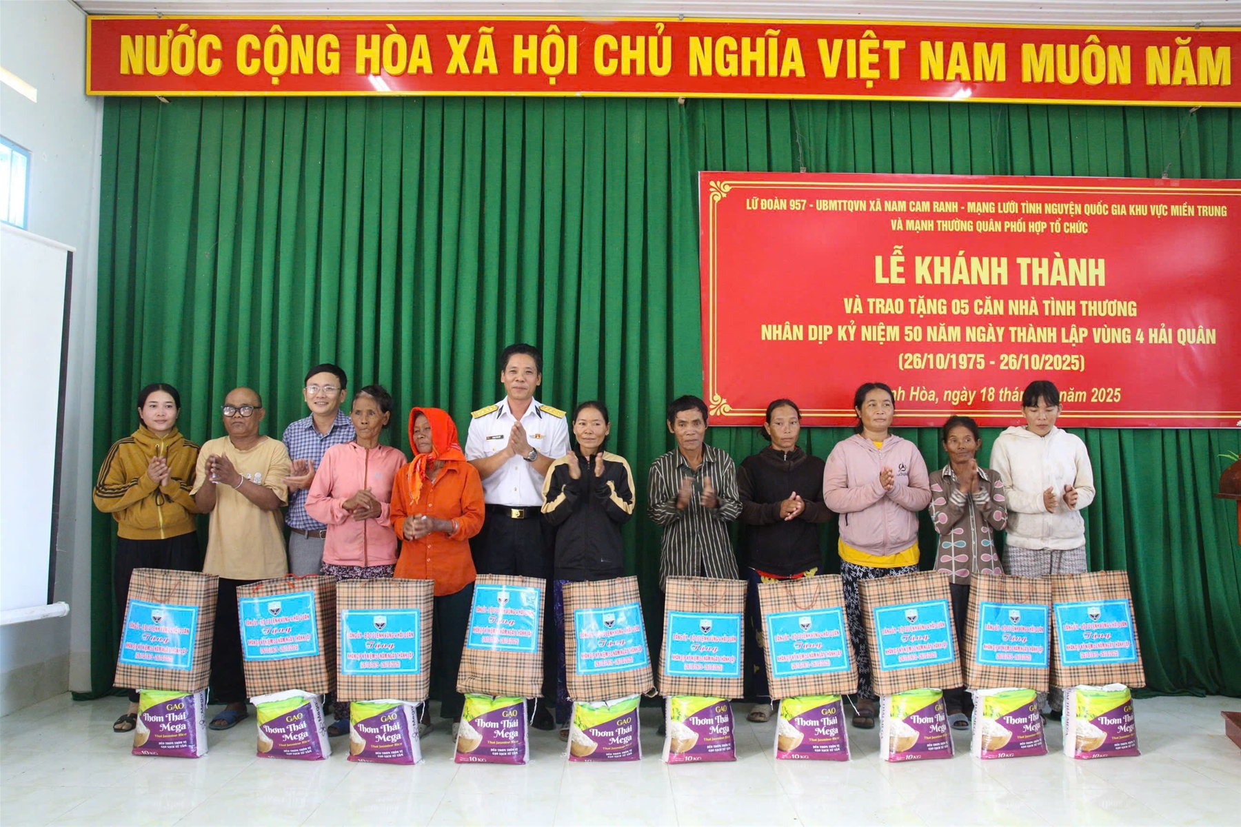 Medistar Việt Nam chung tay tặng nhà tình thương tại Nam Cam Ranh